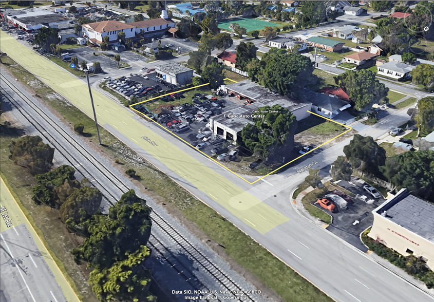 Land/AutoRepair Shop 909-917 N Dixie Hwy portfolio of 2 properties for sale on LoopNet.com - Aerial - Image 2 of 23