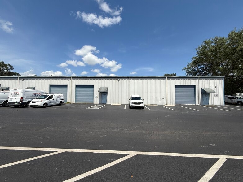 3384 NE 34th ave, Wildwood, FL for lease - Building Photo - Image 1 of 39
