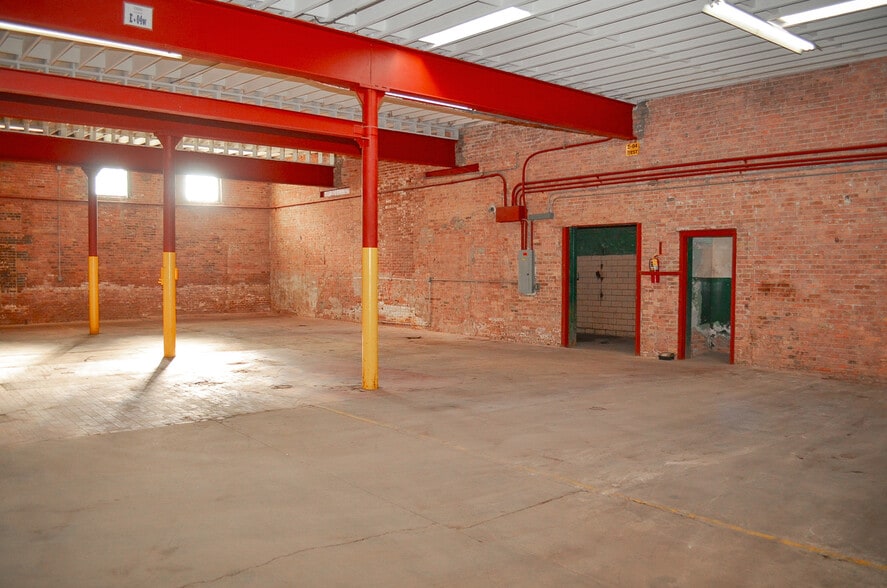 4130-4150 S Wabash Ave, Chicago, IL for sale - Interior Photo - Image 3 of 15