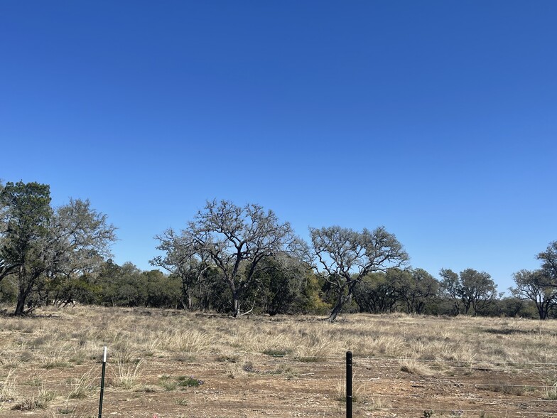 0000 State Highway 16 S, Pipe Creek, TX for sale - Building Photo - Image 2 of 18