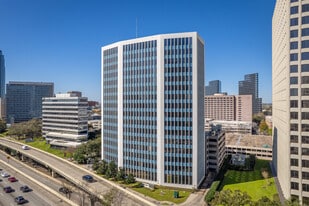 2100 West Loop South, Houston TX - Serviced Office