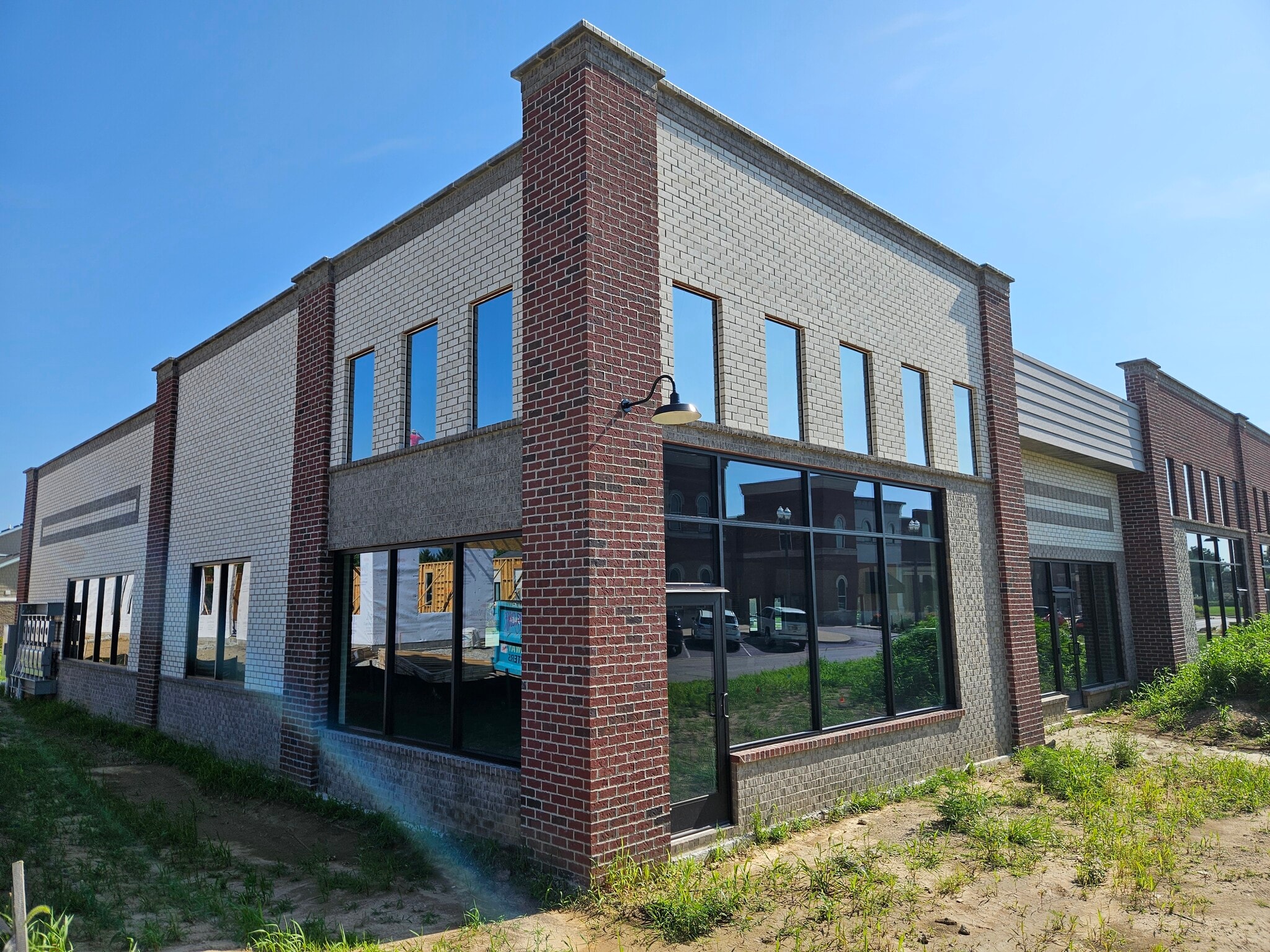 5660 Pebble Village Ln, Noblesville, IN for lease Interior Photo- Image 1 of 5