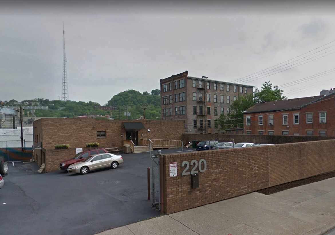 220 Findlay St, Cincinnati, OH for sale Building Photo- Image 1 of 1