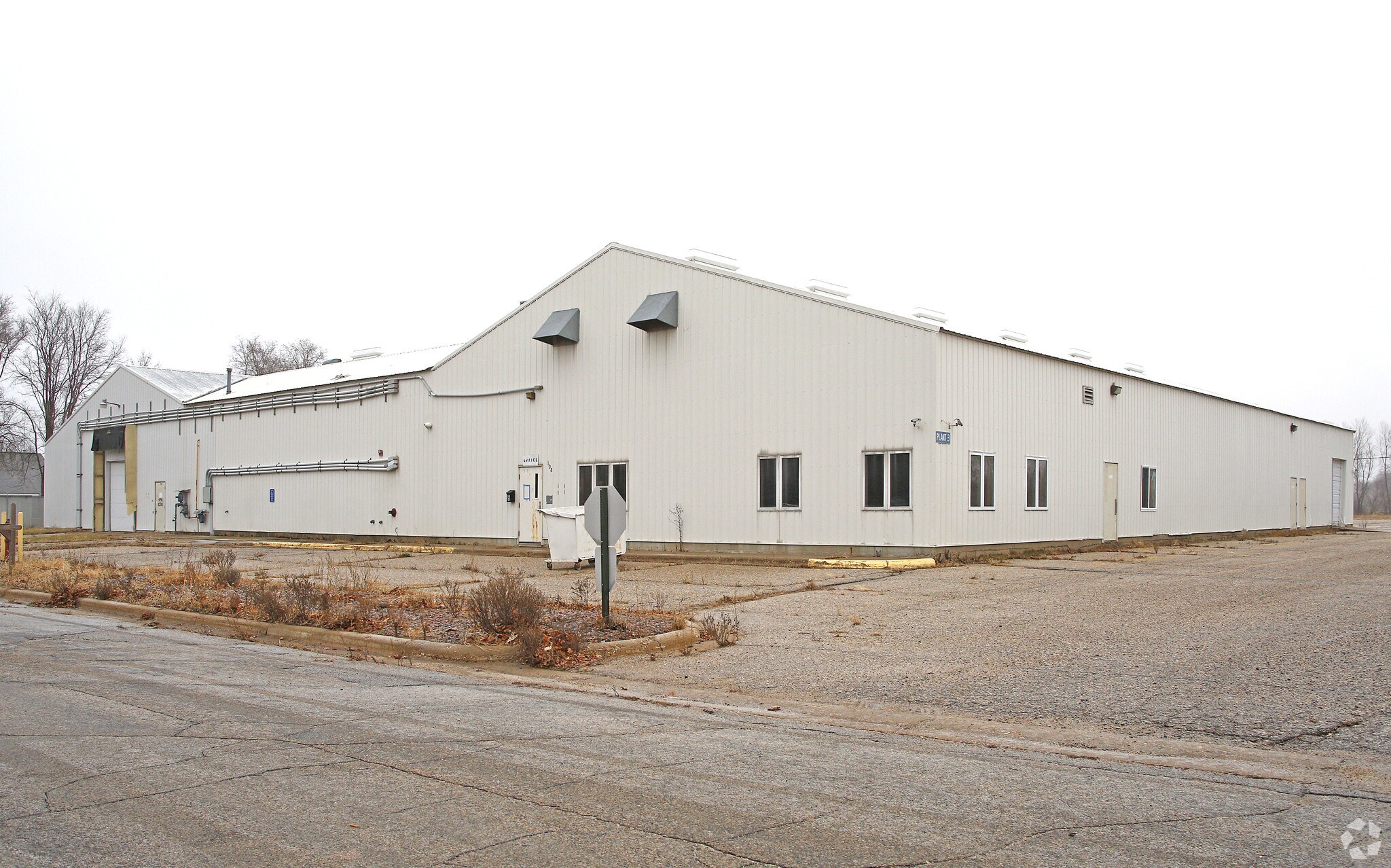 108 Precision Dr, Litchfield, MN for sale Primary Photo- Image 1 of 1