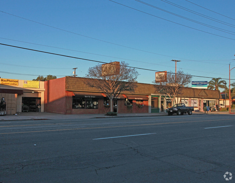 527 N Victory Blvd, Burbank, CA for lease - Building Photo - Image 1 of 4