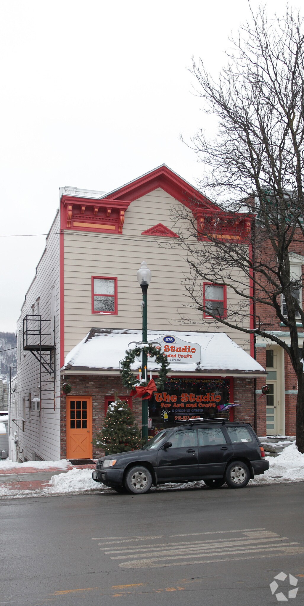 576 Main St, Cobleskill, NY for sale Primary Photo- Image 1 of 1