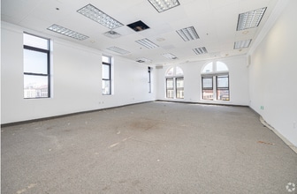 554 Main St, Worcester, MA for lease Interior Photo- Image 2 of 3