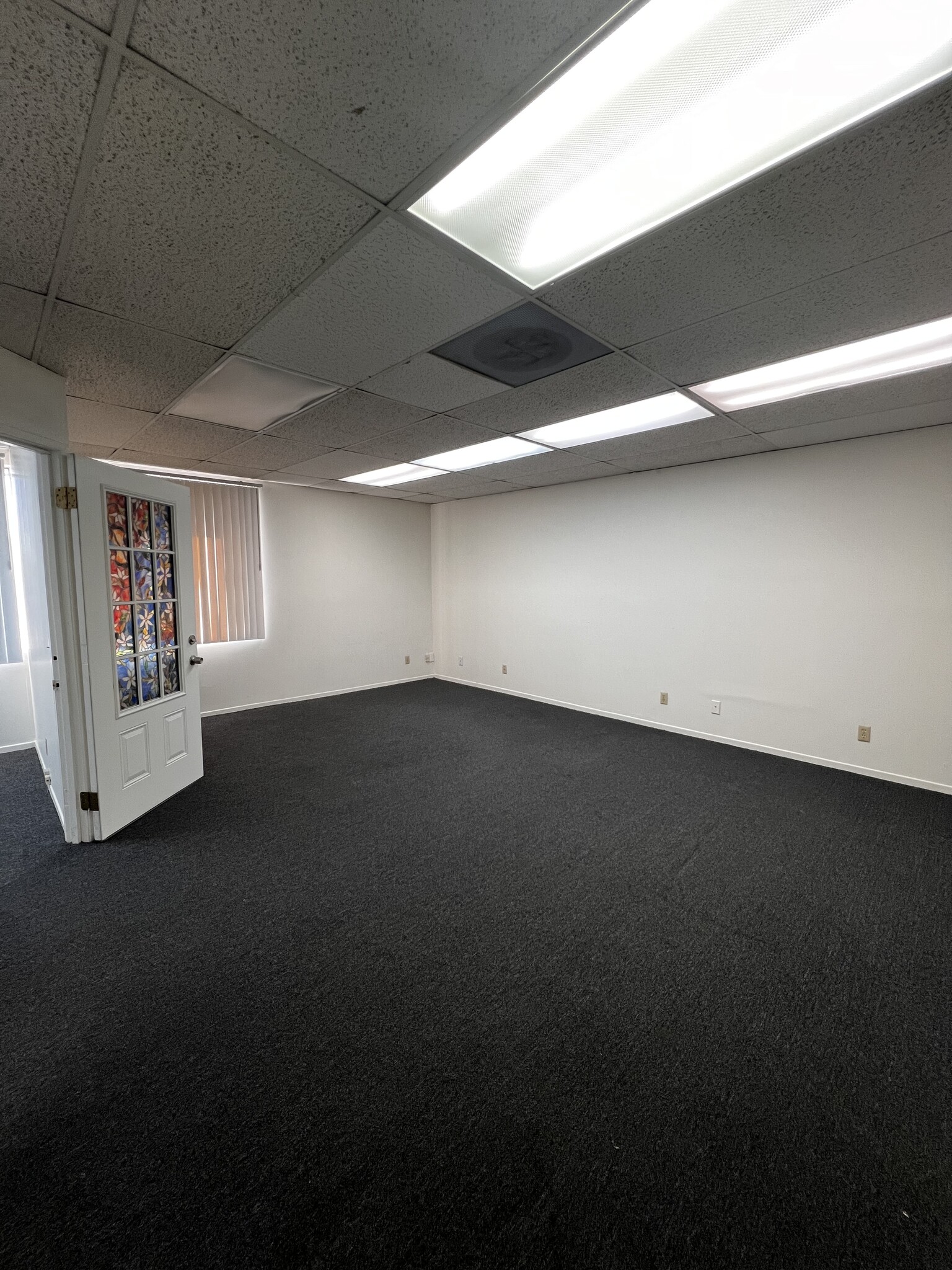 3301 W Pico Blvd, Los Angeles, CA for lease Building Photo- Image 1 of 3