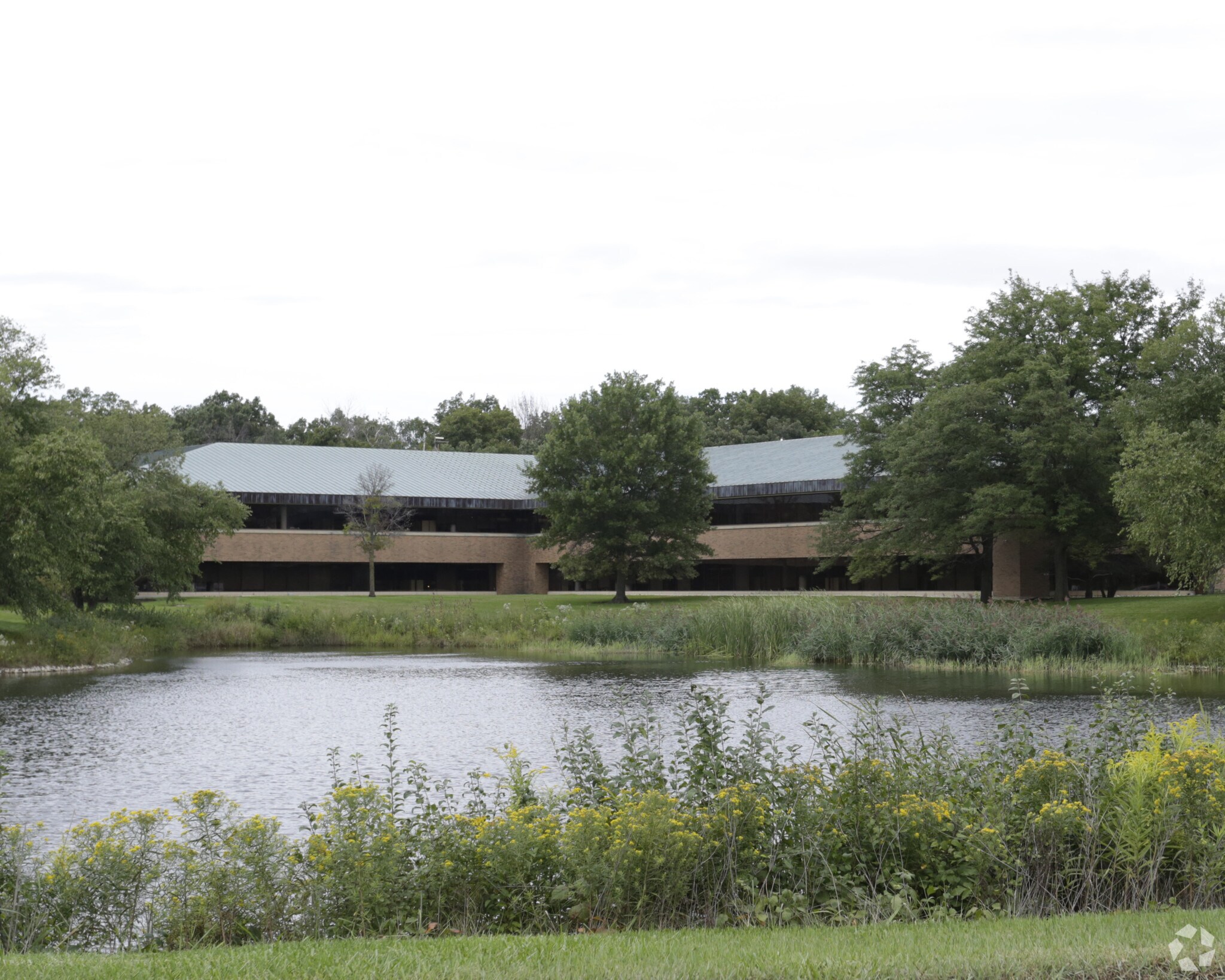 Discover Financial Services Lake Cook Road Riverwoods Il - wgpmx40