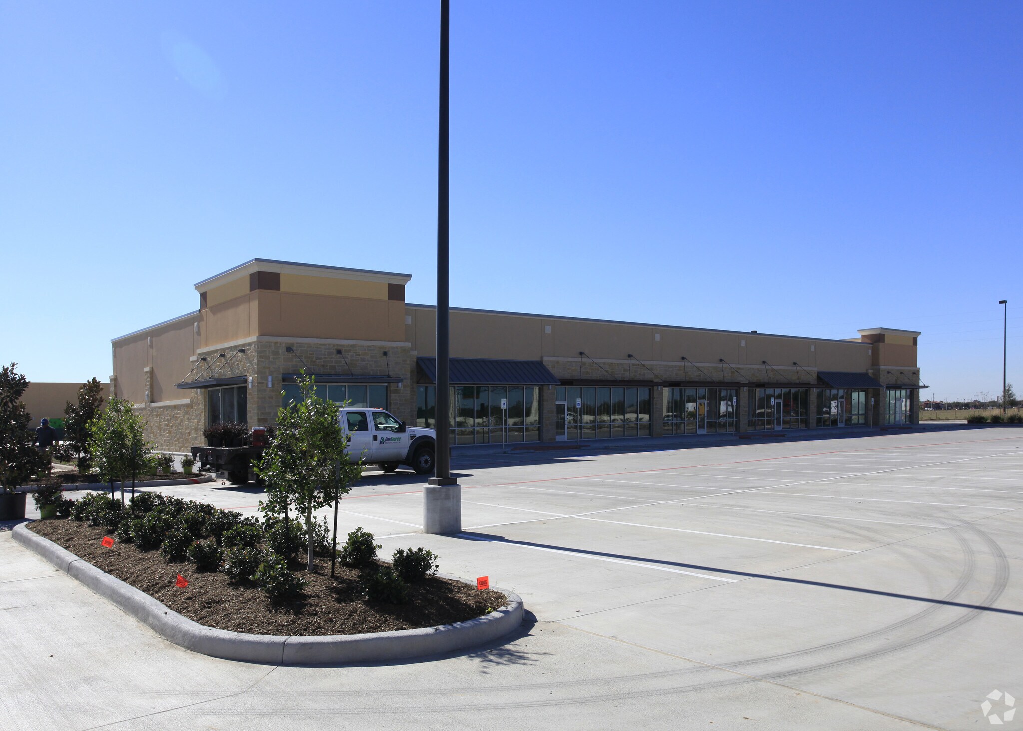 24449 Katy Fwy, Katy, TX for sale Primary Photo- Image 1 of 1