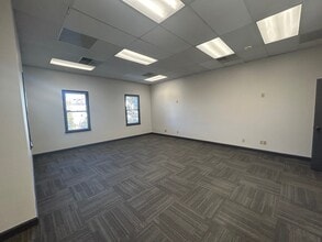 5007 Monroe Rd, Charlotte, NC for lease Interior Photo- Image 2 of 6