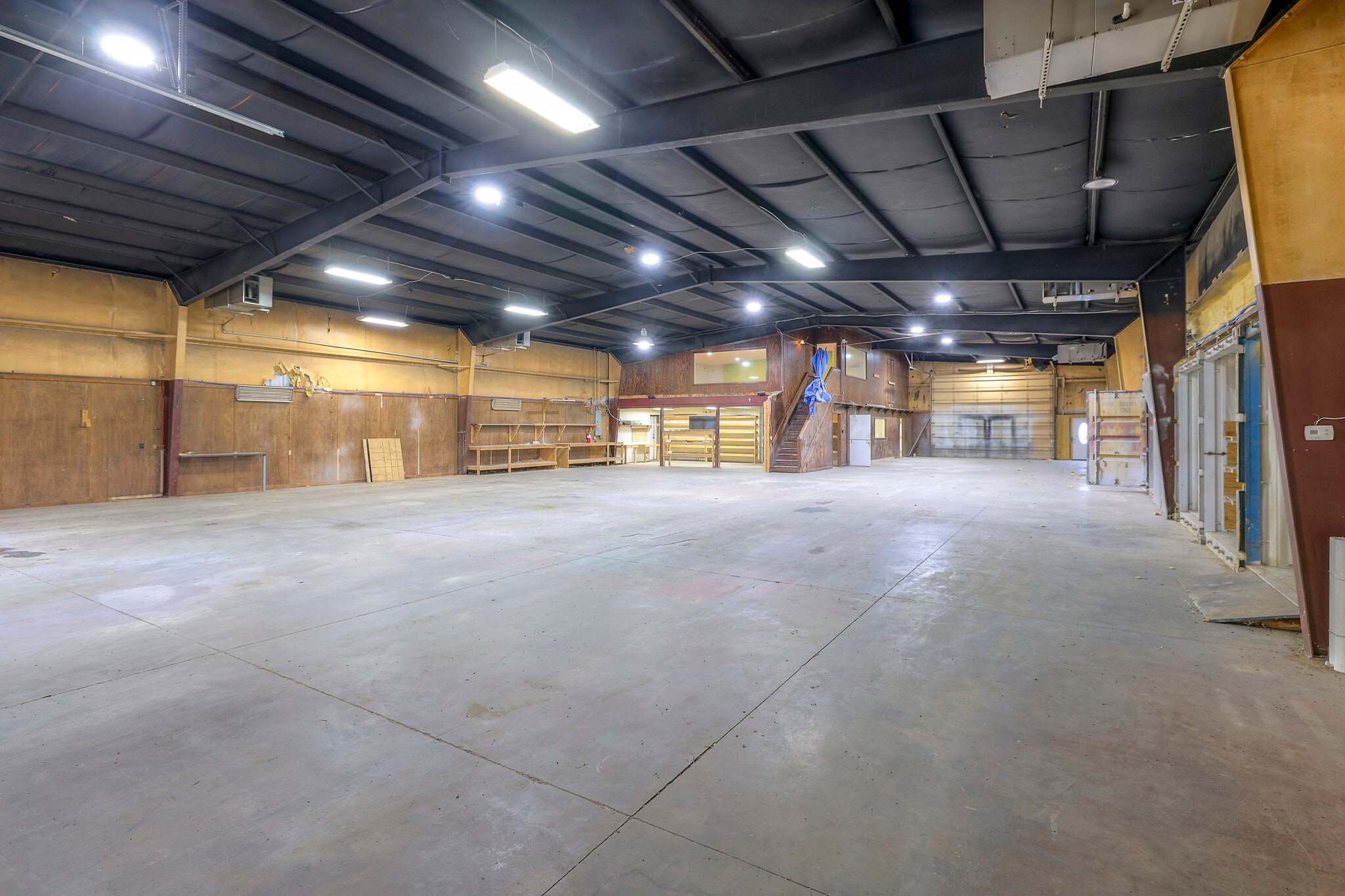 17321 County Road 41, Archie, MO for sale Interior Photo- Image 1 of 32