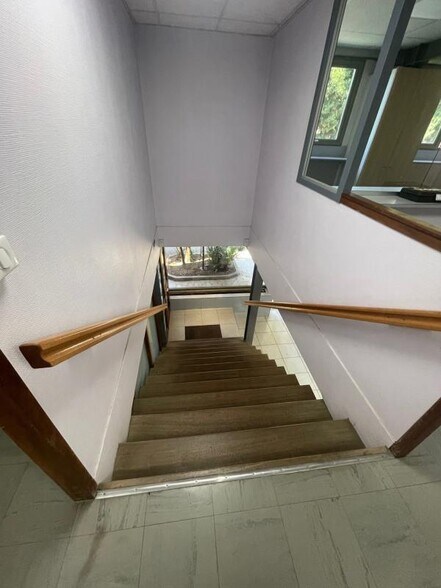 Office in Colomars for lease - Interior Photo - Image 3 of 12