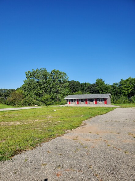 109 S Greenville West Dr, Greenville, MI for sale - Building Photo - Image 2 of 5