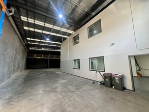 11 Cooper St, Campbellfield for lease Interior Photo- Image 2 of 12