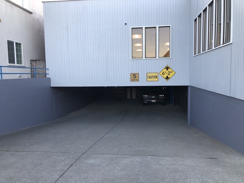 1440 Southgate Ave, Daly City, CA for lease - Building Photo - Image 2 of 11