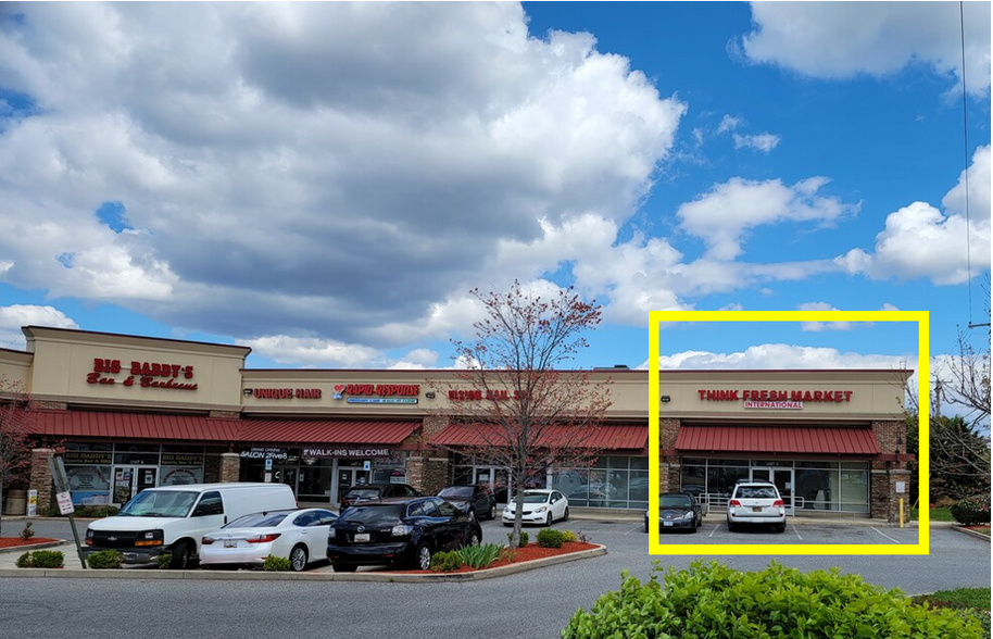 9430 Annapolis Rd, Lanham, MD for lease - Building Photo - Image 1 of 9