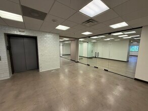 4602 N 16th St, Phoenix, AZ for lease Interior Photo- Image 2 of 16