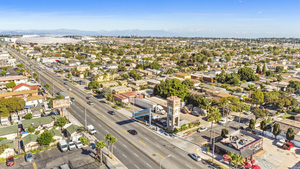 10918-10922 S Prairie Ave, Inglewood, CA for lease - Building Photo - Image 1 of 12