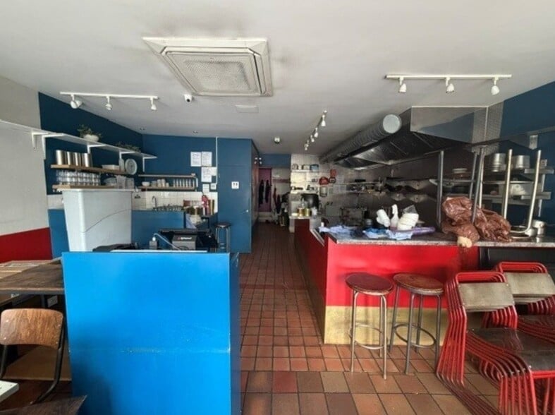 171 Holloway Rd, London for lease - Building Photo - Image 2 of 3