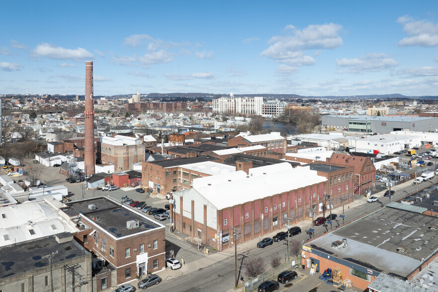 35-95 8th St, Passaic, NJ for lease - Aerial - Image 2 of 7