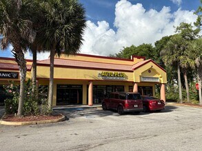 6480-6520 W Commercial Blvd, Lauderhill, FL for lease Building Photo- Image 1 of 6