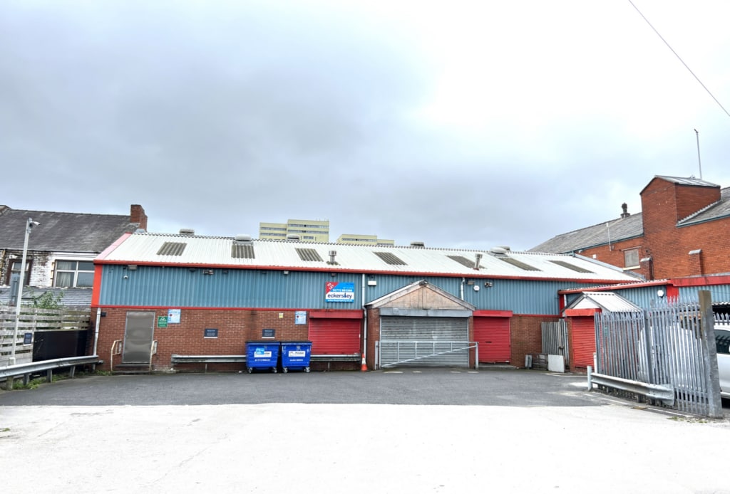 56A Manchester Rd, Preston for sale Primary Photo- Image 1 of 1