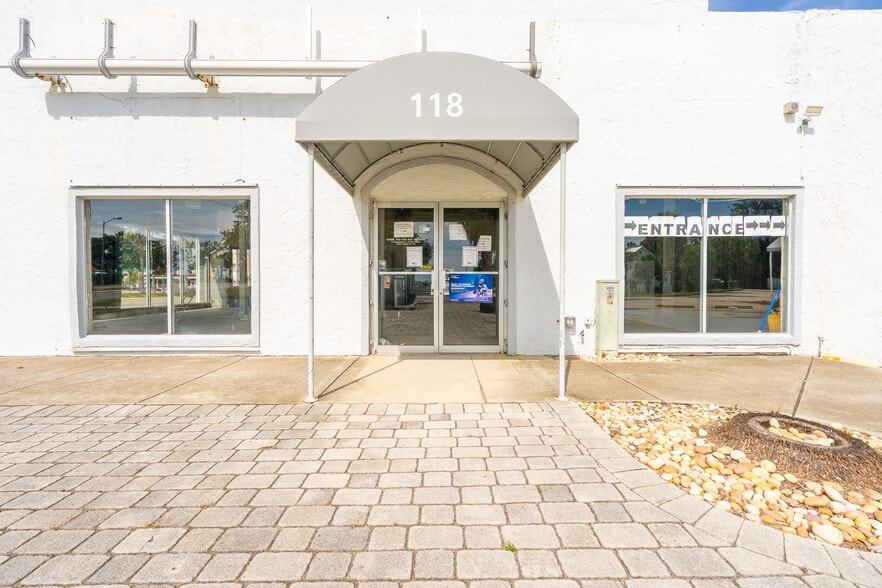 118 Fairview Ave, Daytona Beach, FL for sale - Building Photo - Image 2 of 71