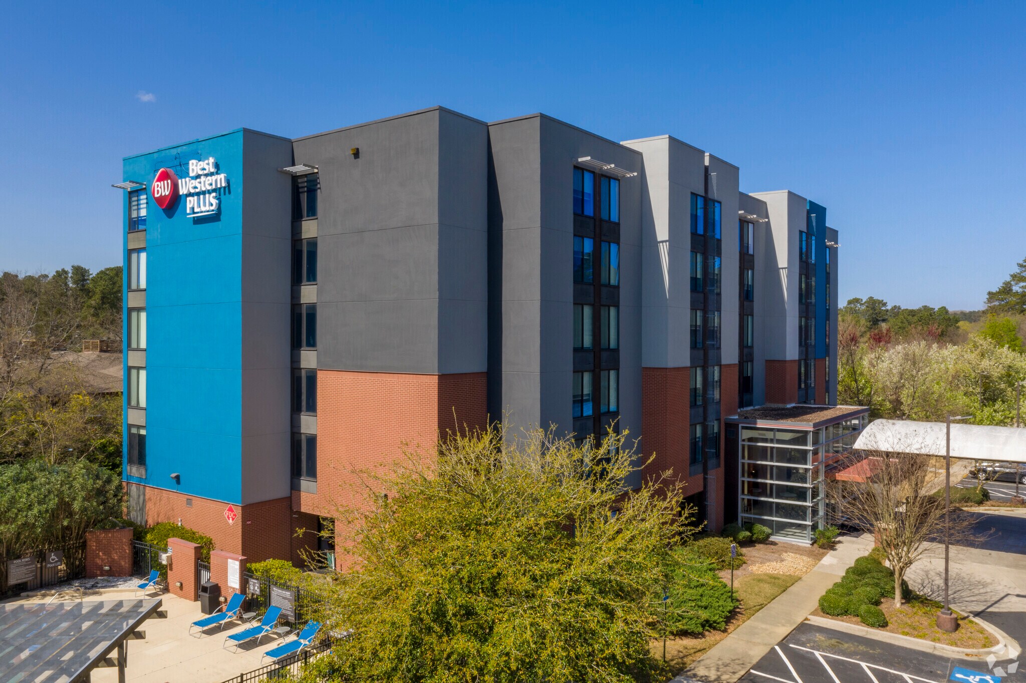 1062 S Claussen Rd, Augusta, GA for sale Primary Photo- Image 1 of 1