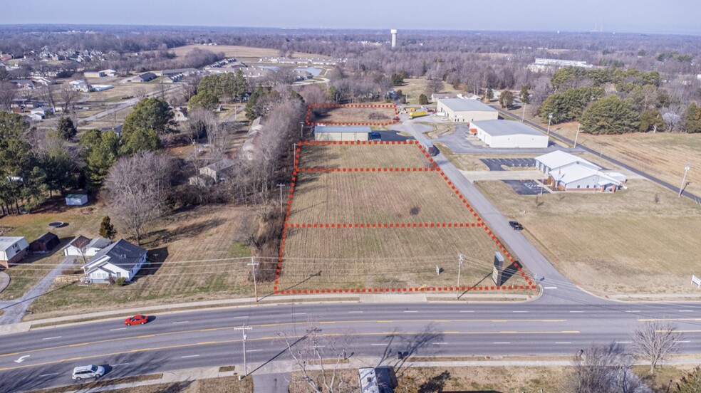 5250 Enterprise Dr, Paducah, KY for sale - Building Photo - Image 2 of 8