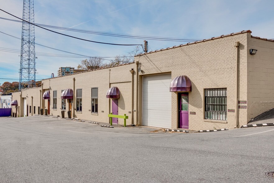 55245526 Dorsey Ln, Bethesda, MD 20816