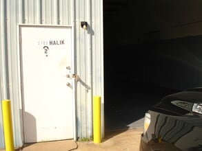 3915 Halik St, Pearland, TX for lease Building Photo- Image 2 of 8