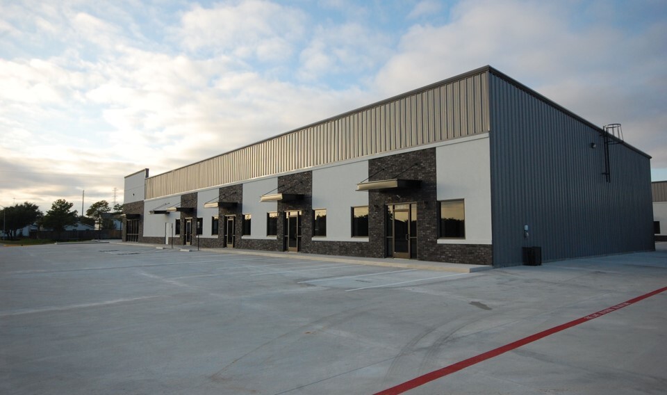 23637 Gosling Rd, Spring, TX for lease Building Photo- Image 1 of 5