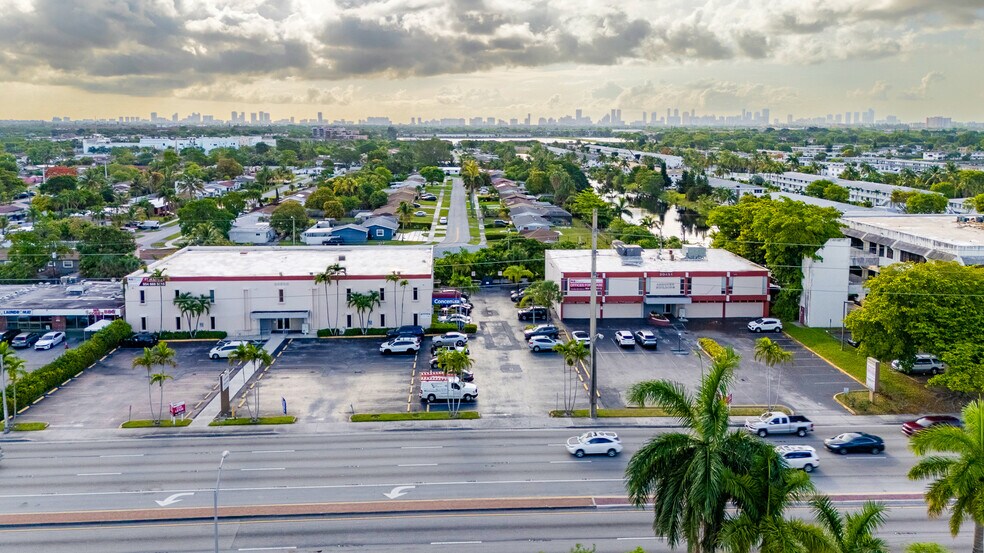 20535 NW 2nd Ave, Miami, FL for lease - Building Photo - Image 3 of 4
