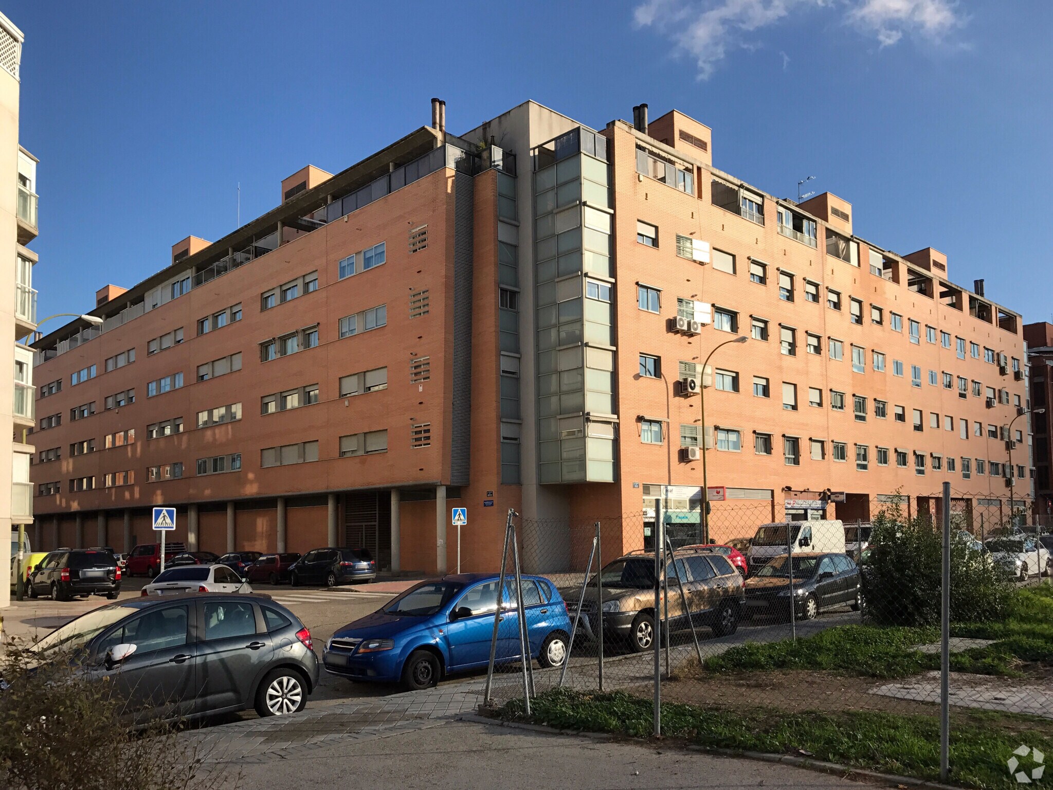 Retail in Madrid, Madrid for lease Primary Photo- Image 1 of 3