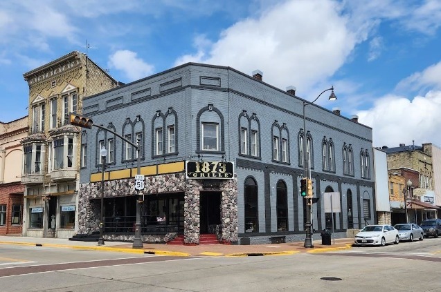 301 DeWitt St, Portage, WI for sale Building Photo- Image 1 of 1