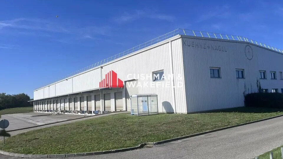 Industrial in Bruguières for lease - Building Photo - Image 2 of 17