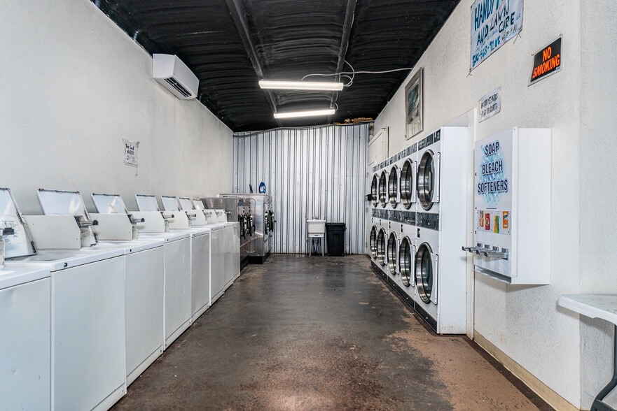 201 E Service Rd, Tulia, TX for sale - Building Photo - Image 3 of 24