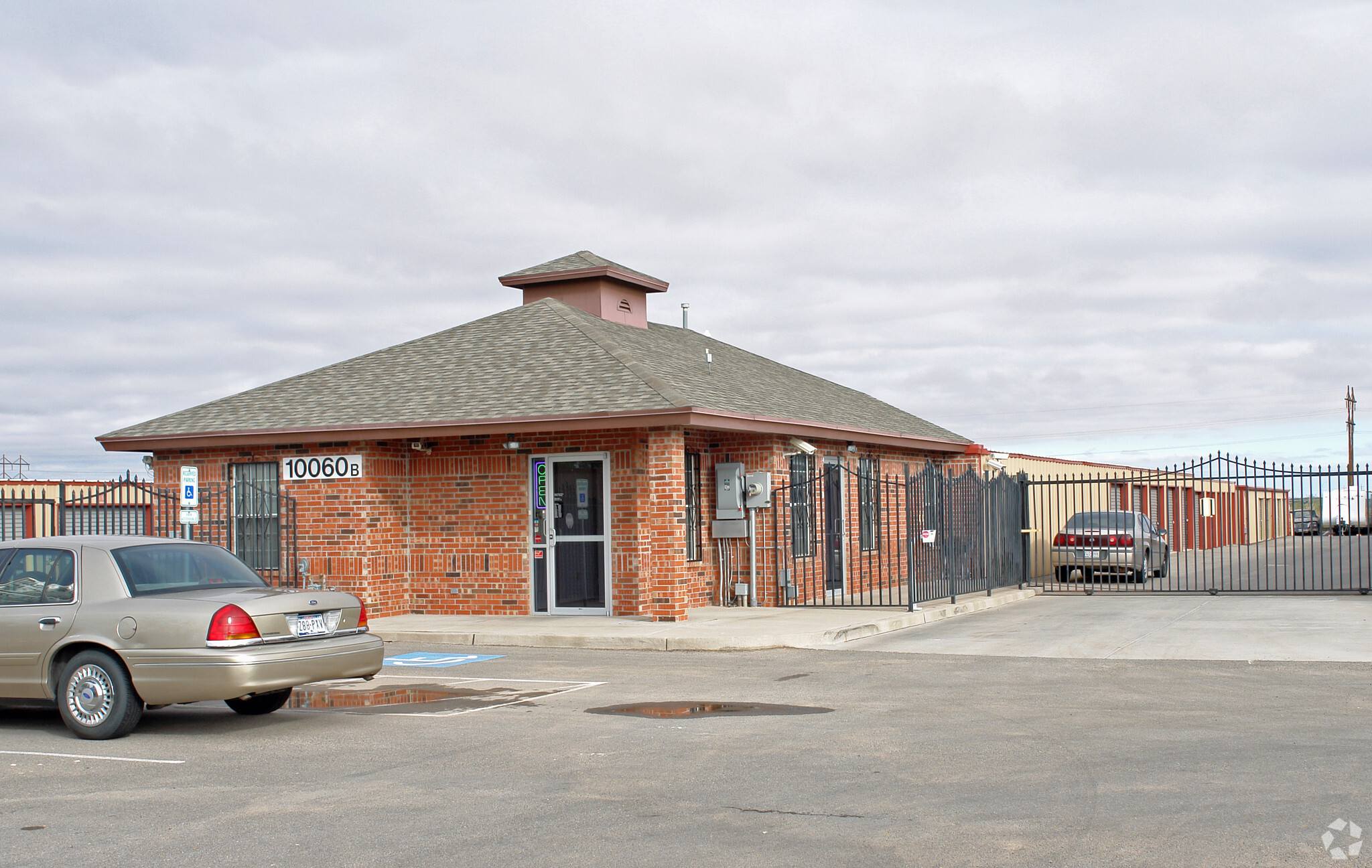 10060 Railroad Dr, El Paso, TX for sale Primary Photo- Image 1 of 1