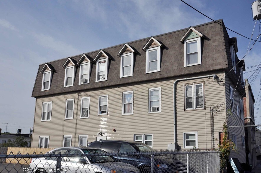 7-9 Ledge St, Providence, RI for sale - Primary Photo - Image 1 of 1