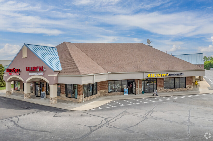 4195 Massillon Rd, Uniontown, OH for lease - Building Photo - Image 1 of 6