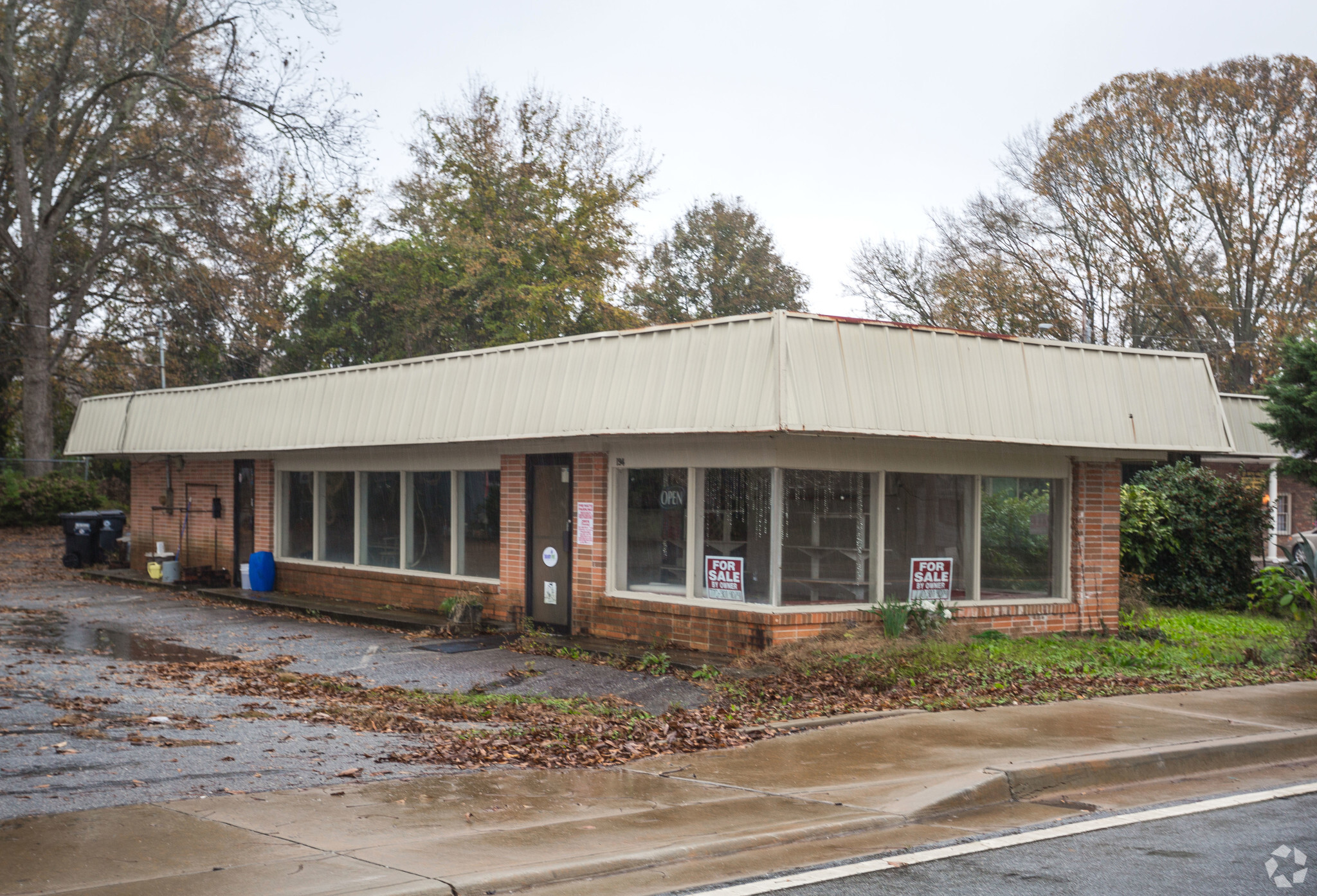 194 Greenville St, Newnan, GA for sale Primary Photo- Image 1 of 1