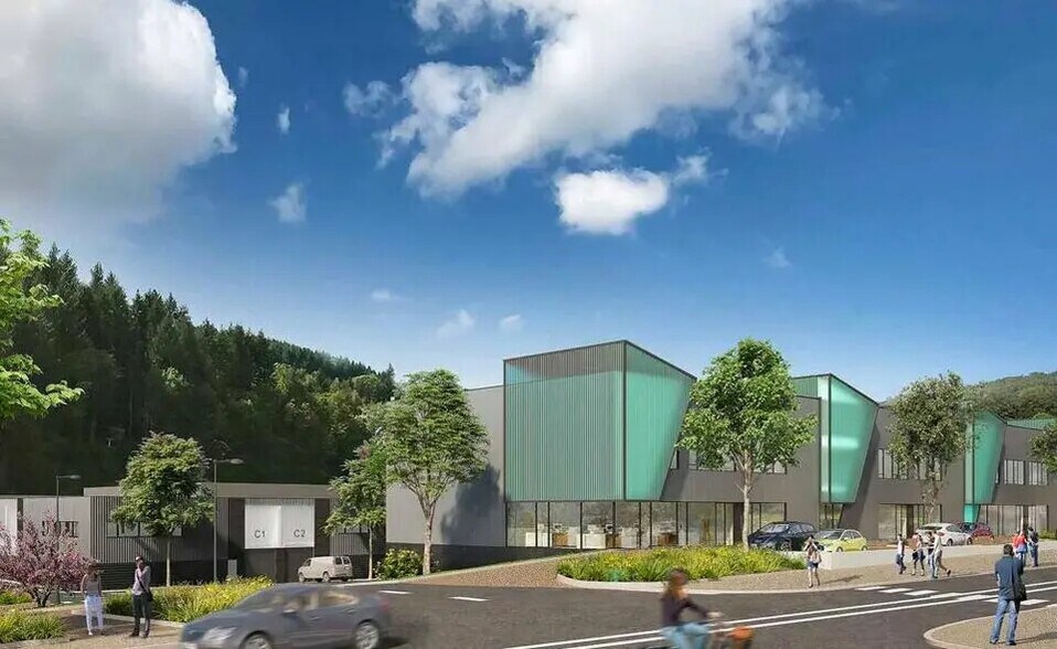 Retail in Tarare for lease - Building Photo - Image 3 of 16