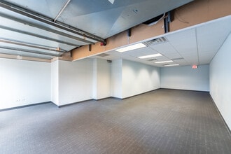 223 W Jackson Blvd, Chicago, IL for lease Interior Photo- Image 2 of 3