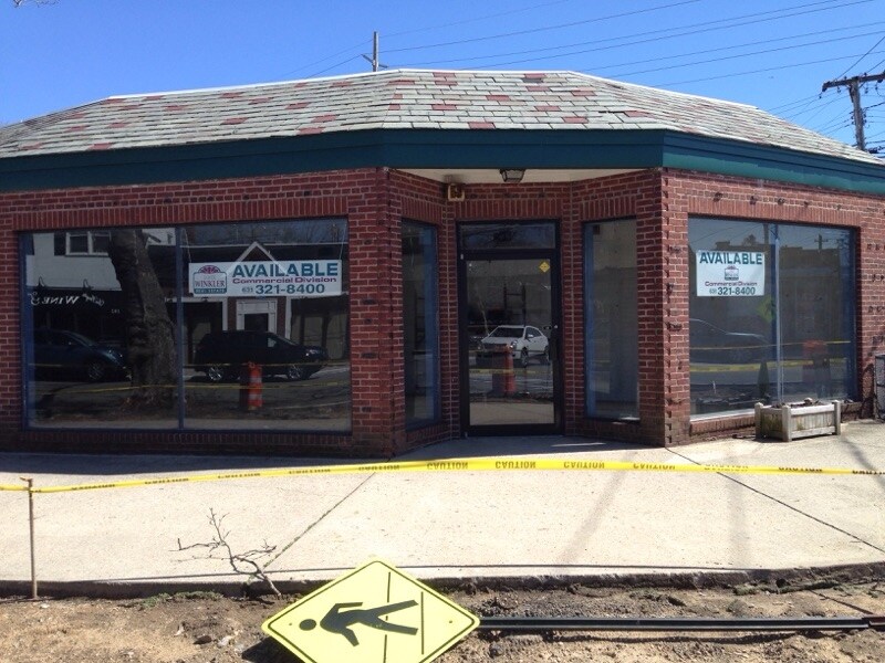 340-348 N Windsor Ave, Brightwaters, NY for sale Building Photo- Image 1 of 1