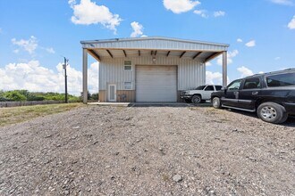 330 Elco Ln, China Spring, TX for lease Interior Photo- Image 2 of 8