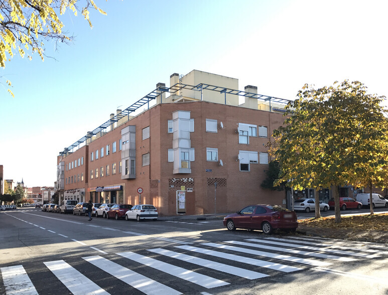 Zona Timón, Madrid, Madrid for lease - Building Photo - Image 2 of 2