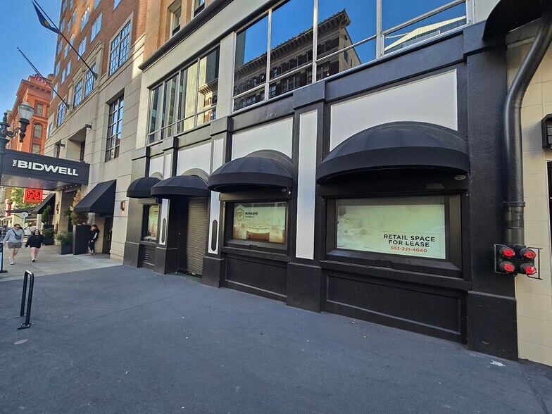 621 SW Alder St, Portland, OR for lease - Building Photo - Image 3 of 6