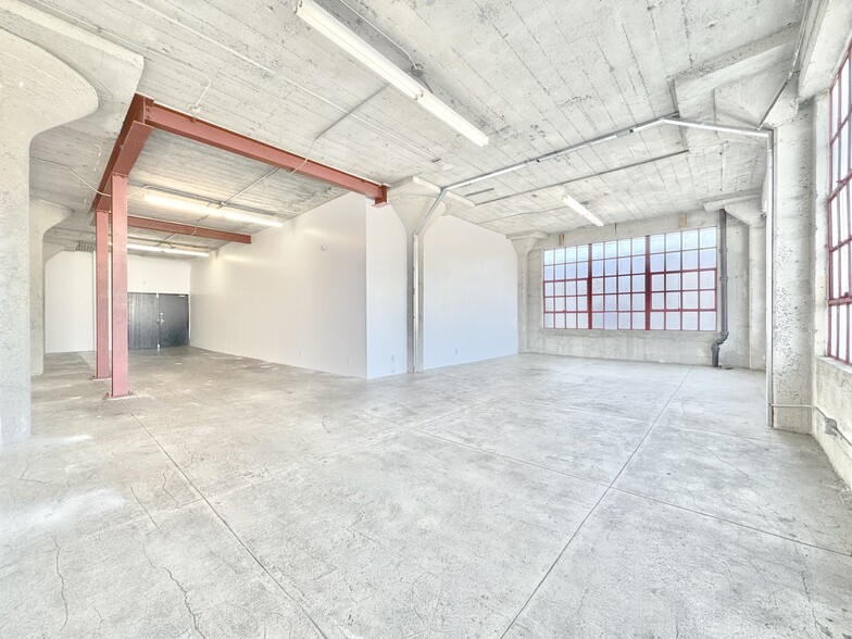 623 E 9th St, Los Angeles, CA for lease - Interior Photo - Image 2 of 20