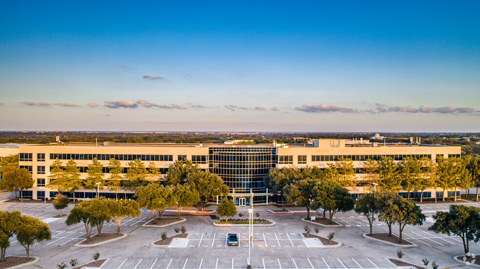 1125 E Campbell Rd, Richardson, TX for lease - Building Photo - Image 1 of 22